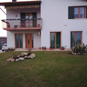 Carmen Biondani Bed & Breakfast Pescantina